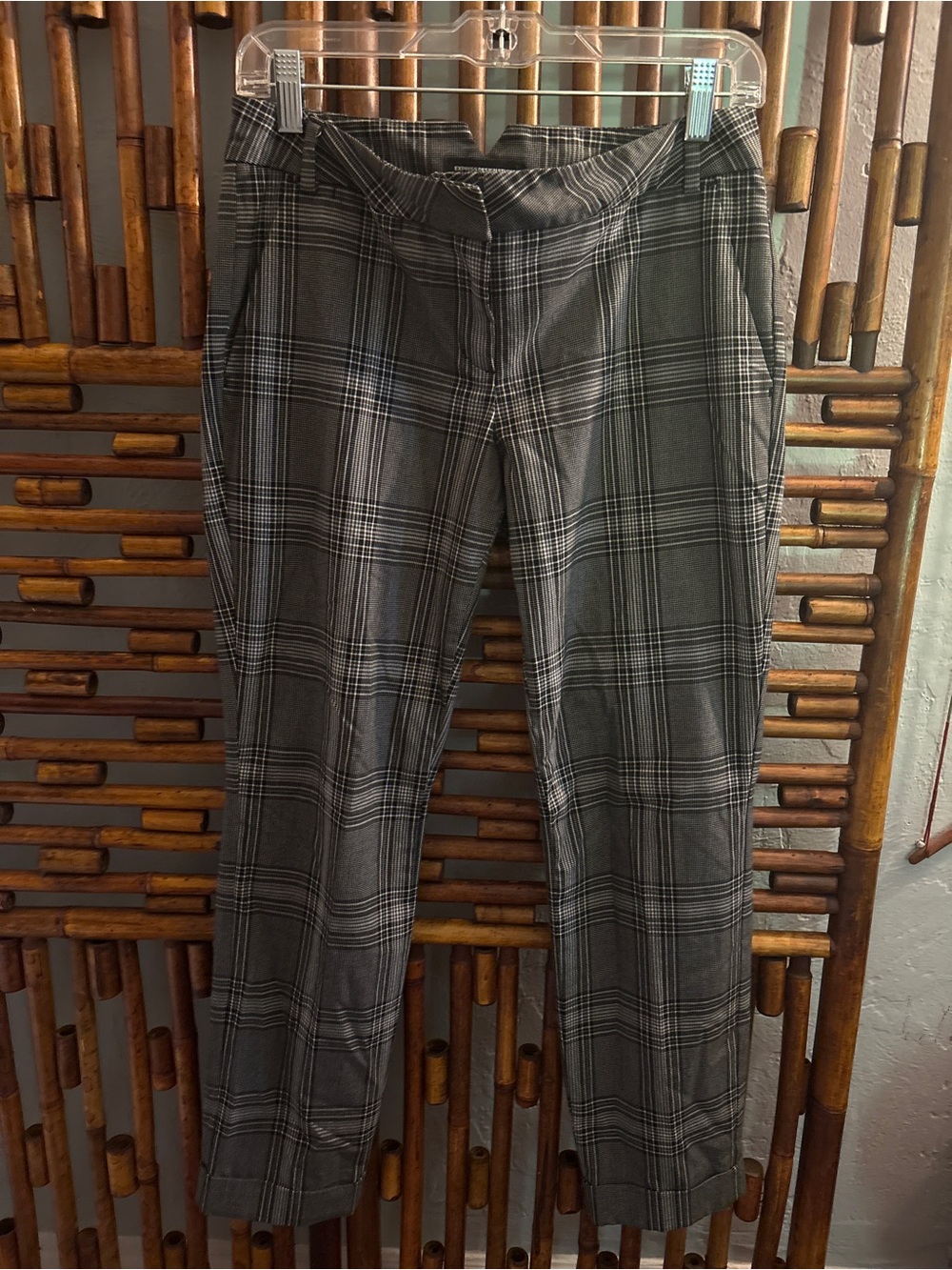 SZ 4 Y2K EXPRESS EDITOR LOW RISE BLACK AND GREY PLAID PANTS